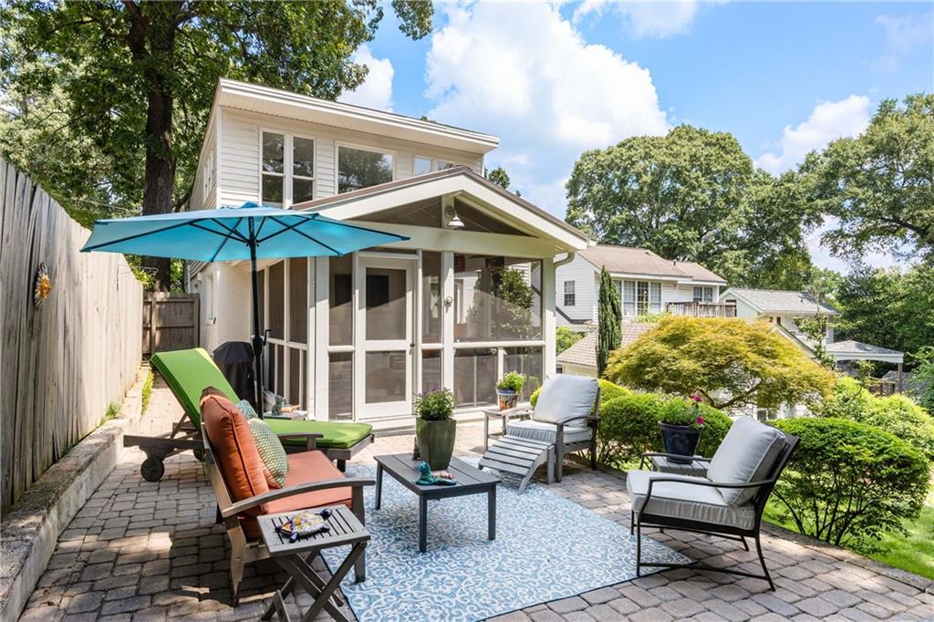 522 Trabert Avenue NW