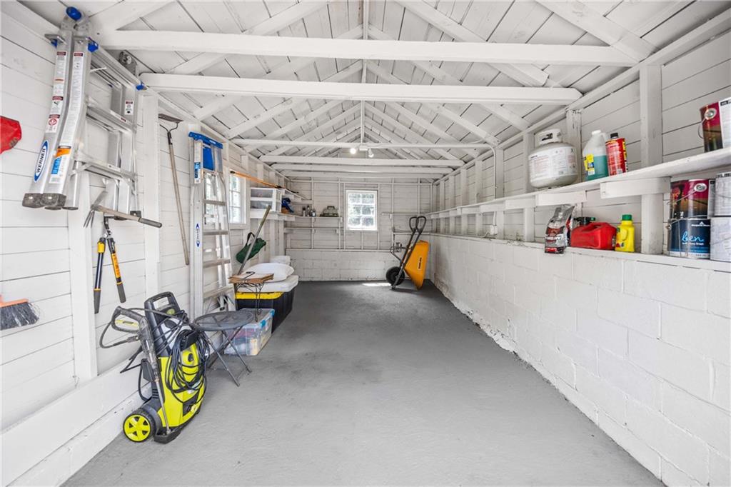 522 Trabert Avenue NW