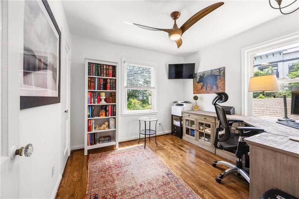 522 Trabert Avenue NW