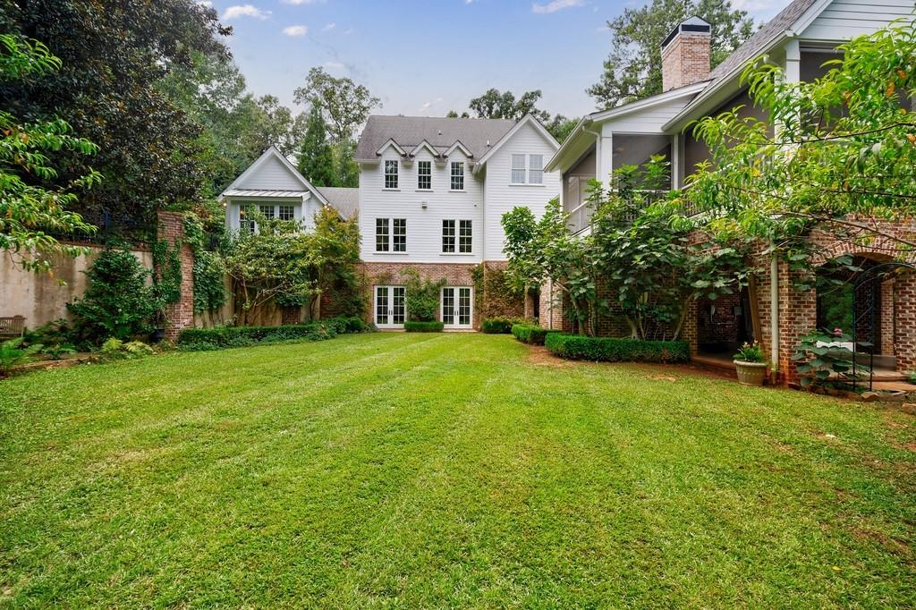 3375 Ridgewood Road NW