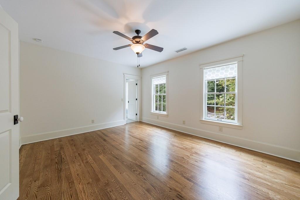 3375 Ridgewood Road NW