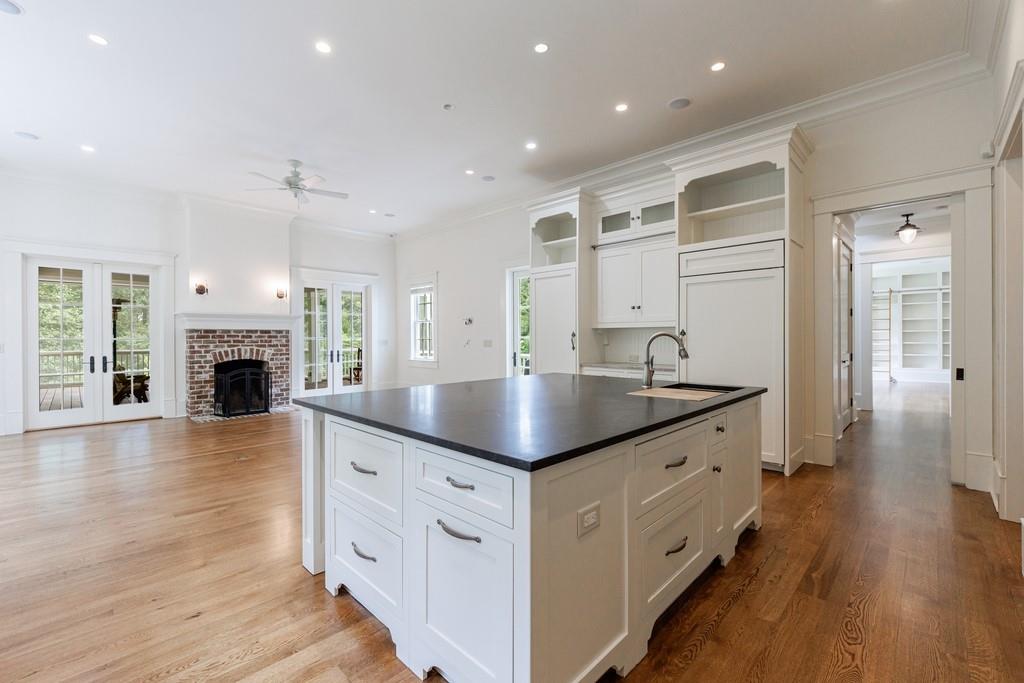 3375 Ridgewood Road NW