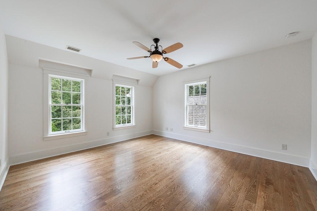 3375 Ridgewood Road NW