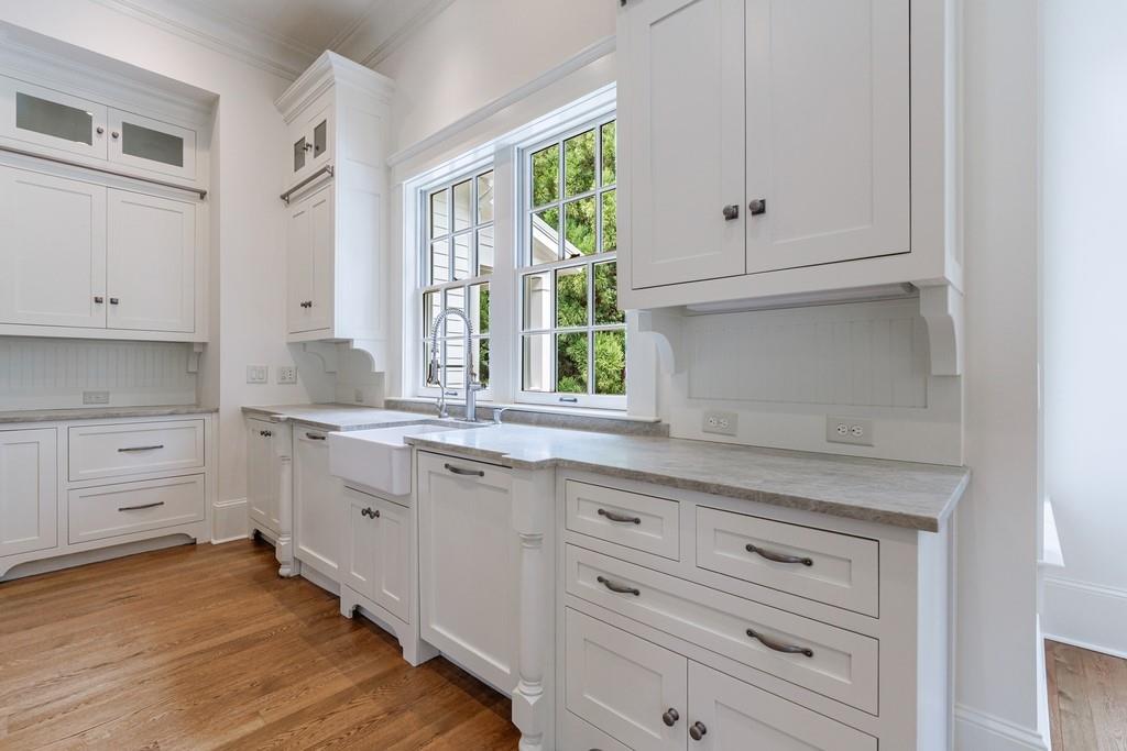 3375 Ridgewood Road NW