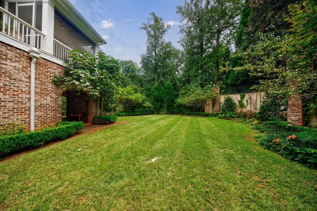 3375 Ridgewood Road NW