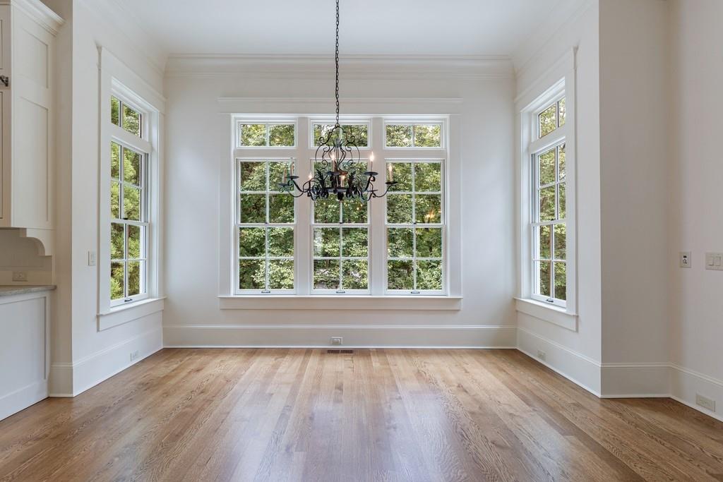 3375 Ridgewood Road NW