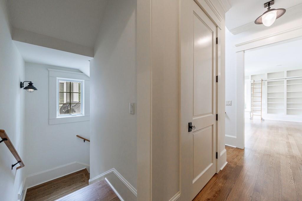 3375 Ridgewood Road NW