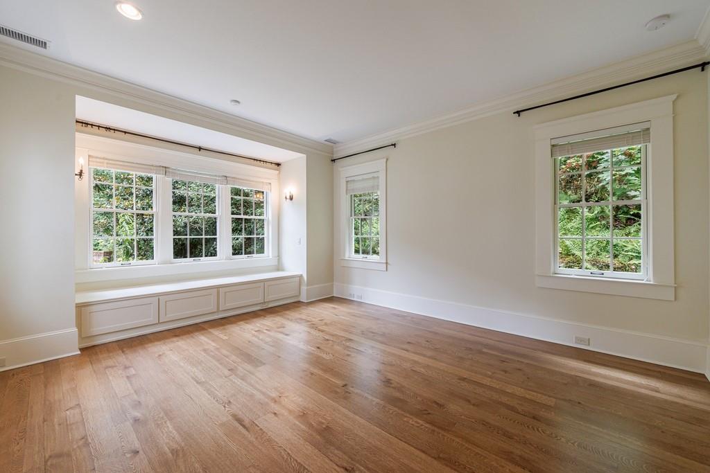 3375 Ridgewood Road NW