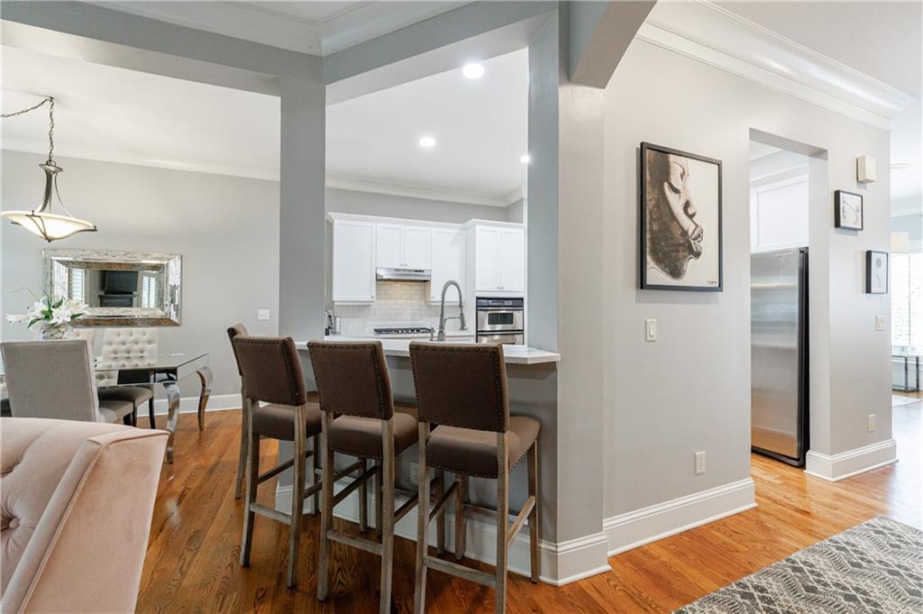 1939 Saxon Valley Circle NE