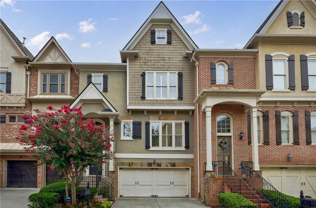 1939 Saxon Valley Circle NE