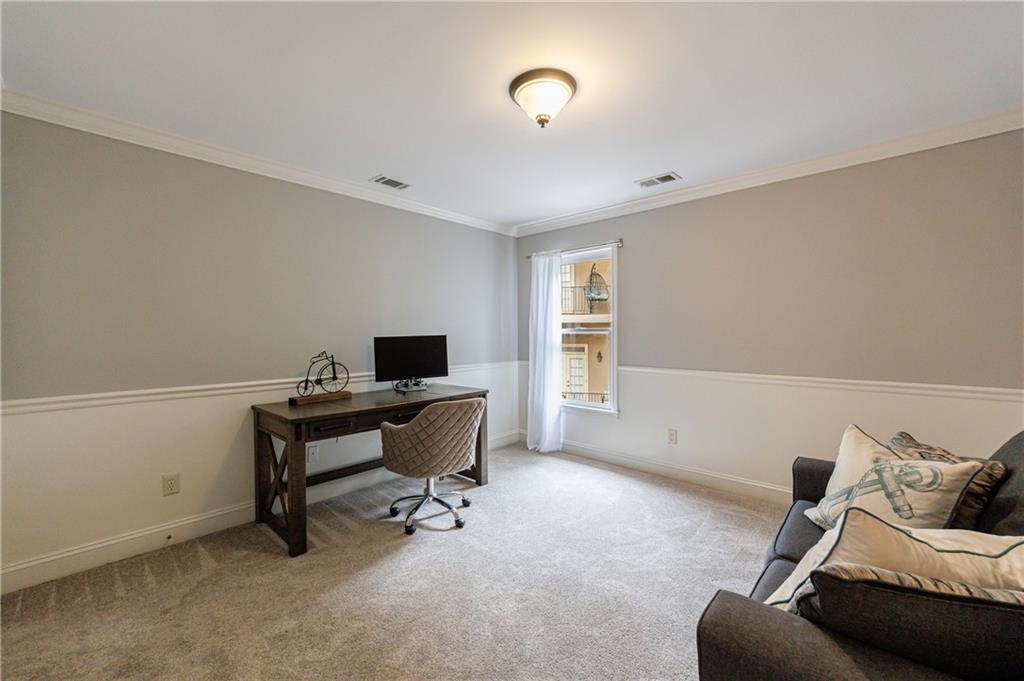 1939 Saxon Valley Circle NE