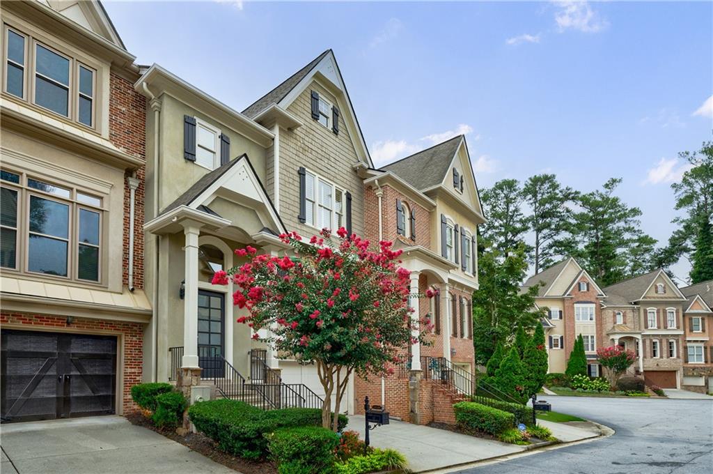 1939 Saxon Valley Circle NE
