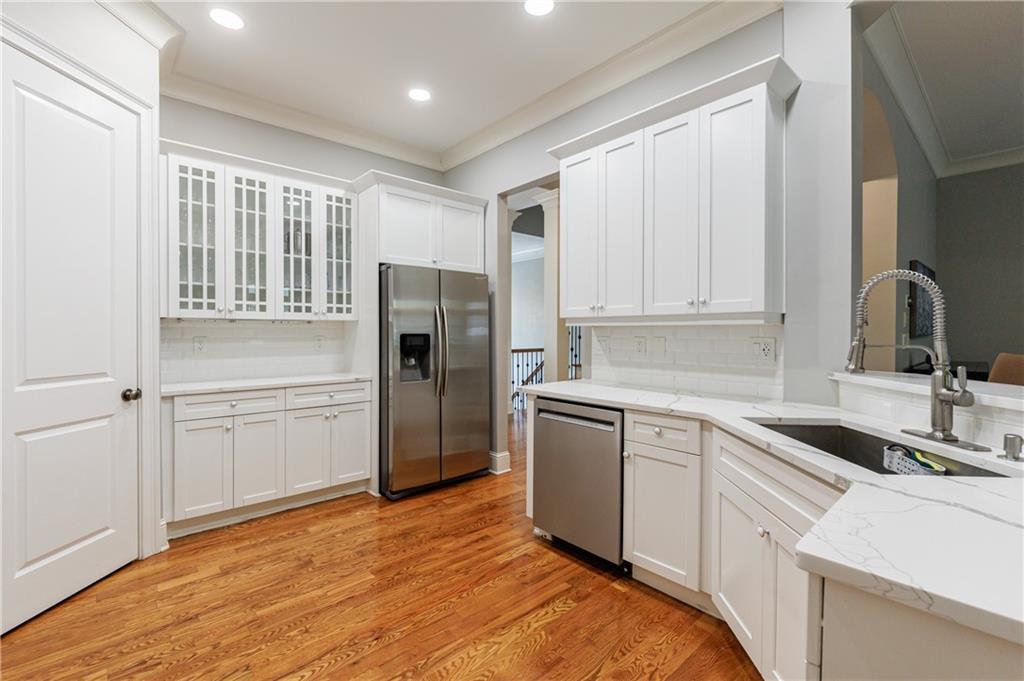 1939 Saxon Valley Circle NE
