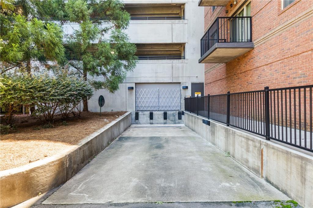 200 River Vista Drive Unit 608