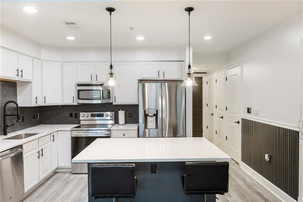 200 River Vista Drive Unit 608