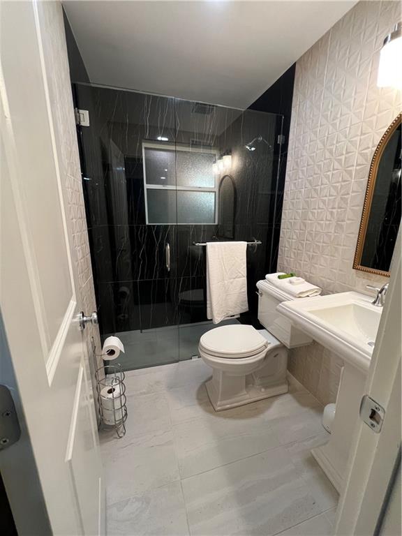 48 Peachtree Avenue NE Unit 311