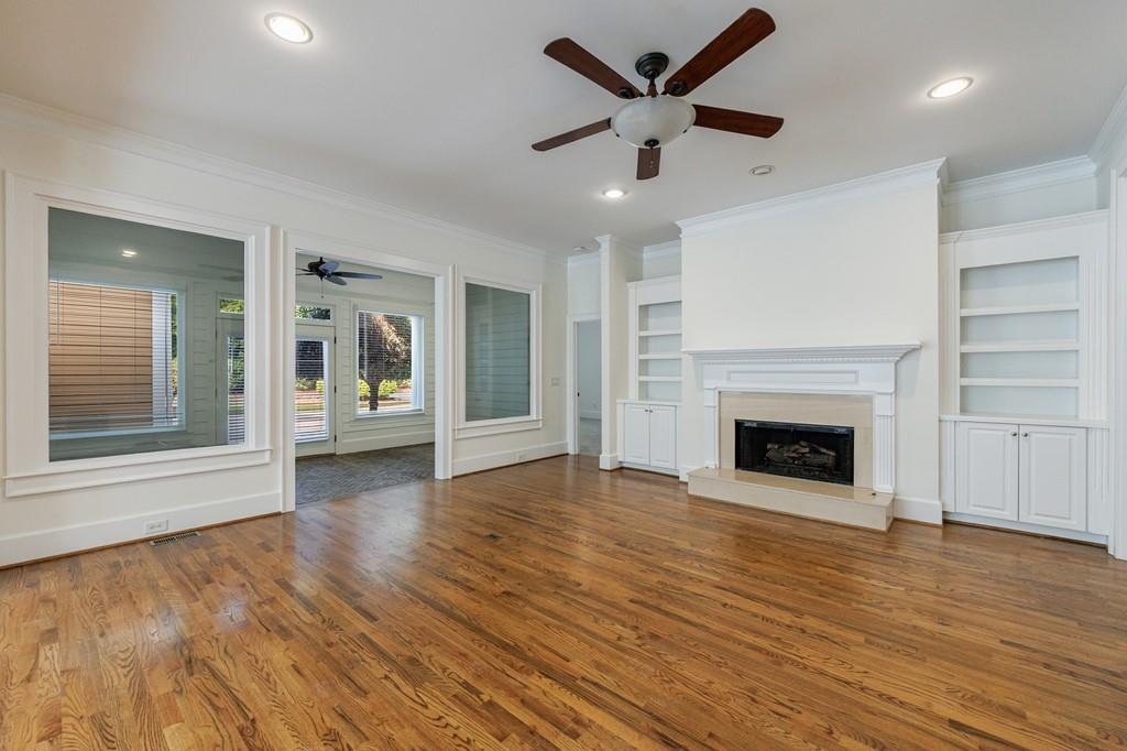 2370 MUSKOGEE Lane