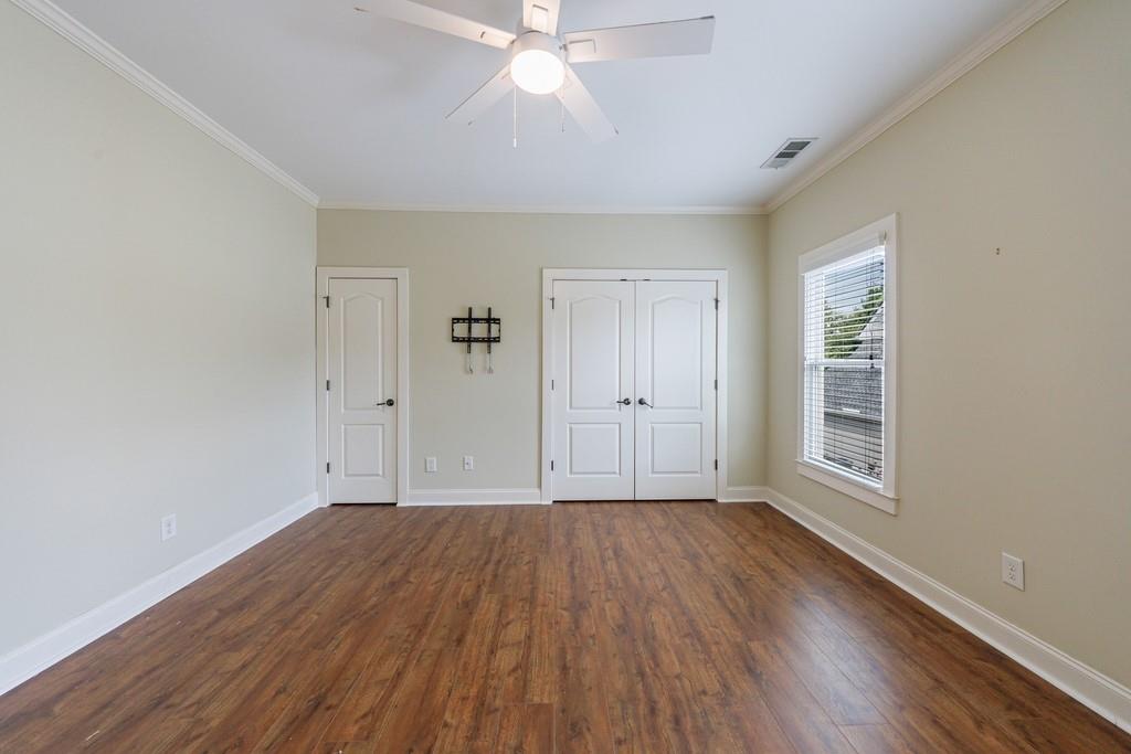 2370 MUSKOGEE Lane