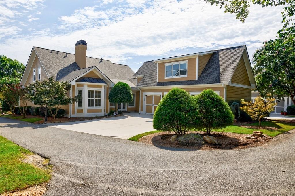 2370 MUSKOGEE Lane