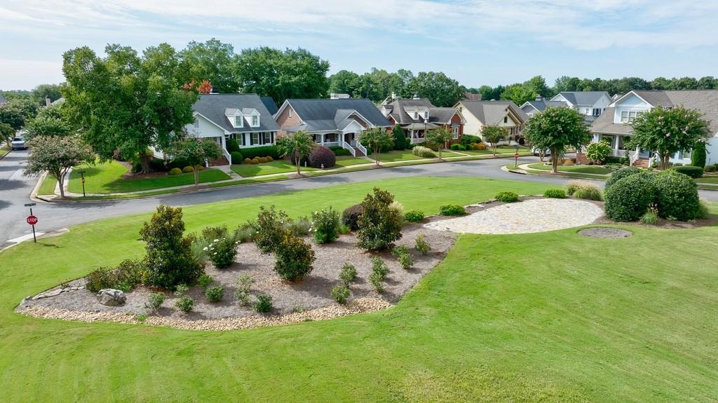 2370 MUSKOGEE Lane