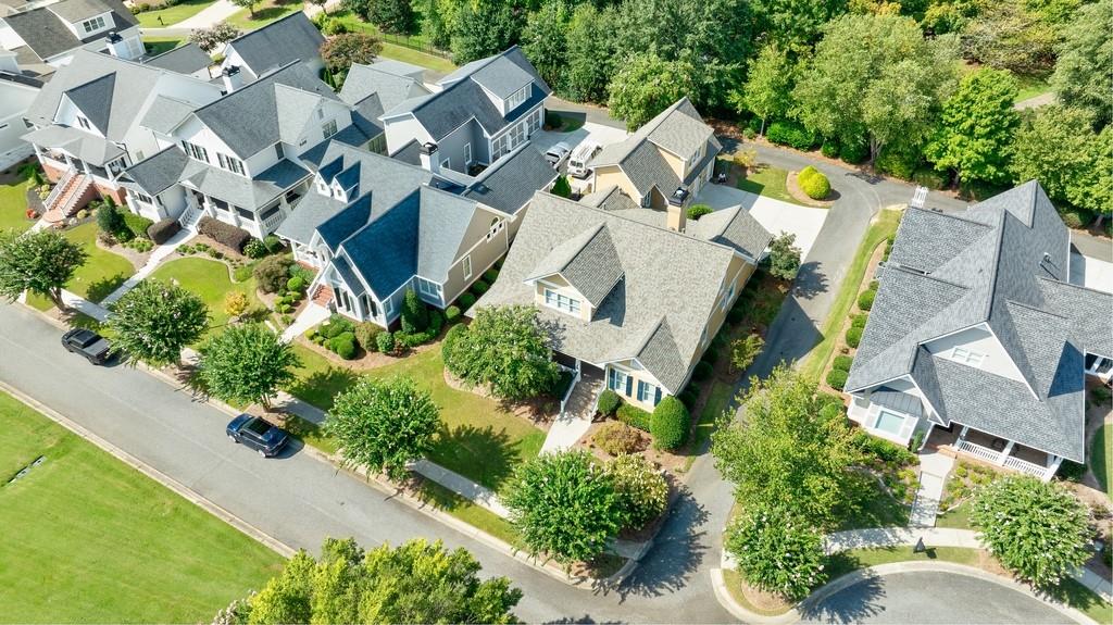 2370 MUSKOGEE Lane