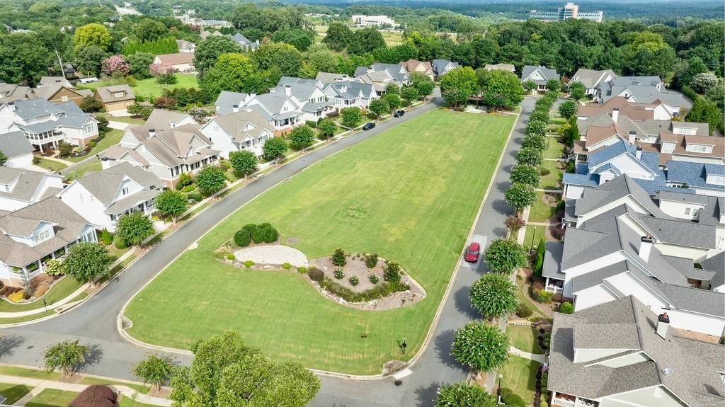 2370 MUSKOGEE Lane