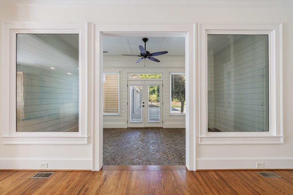 2370 MUSKOGEE Lane
