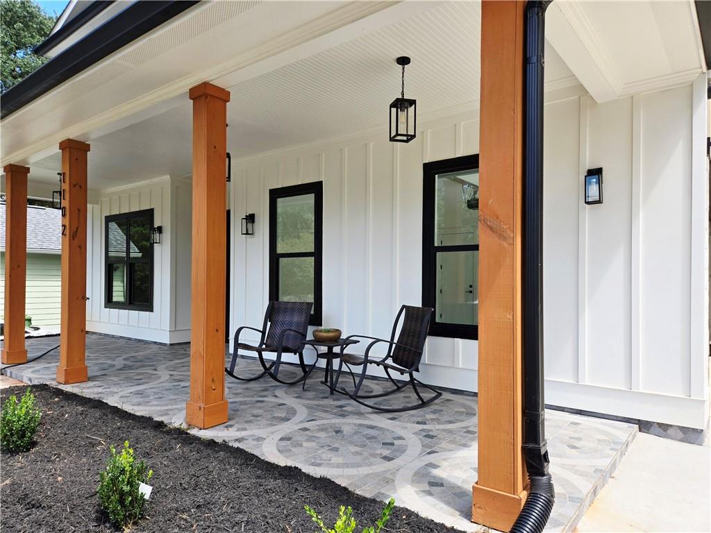 1102 Morley Avenue SE