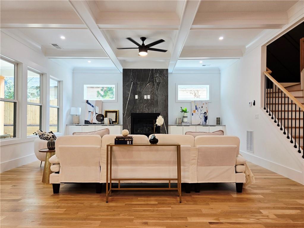 1102 Morley Avenue SE