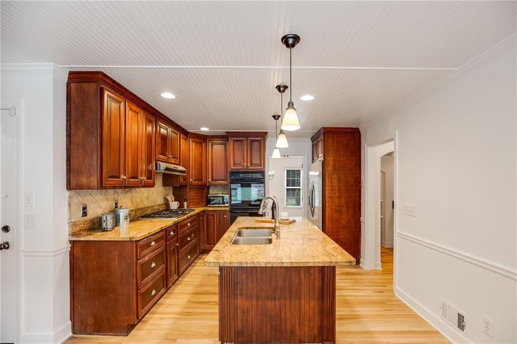 3559 Turtle Cove Court SE
