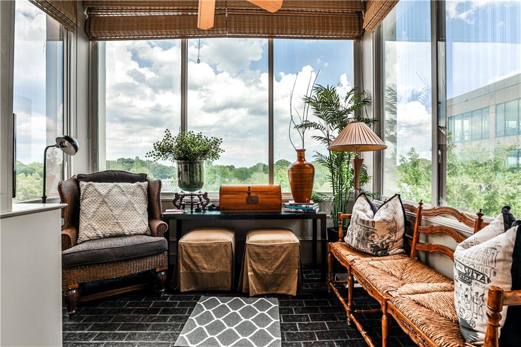 1325 Peachtree Street NE Unit 701