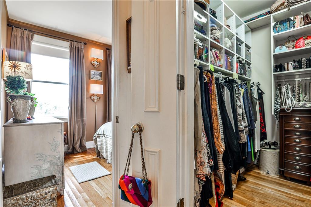 1325 Peachtree Street NE Unit 701