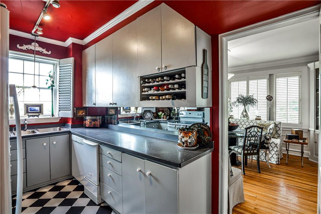 1325 Peachtree Street NE Unit 701