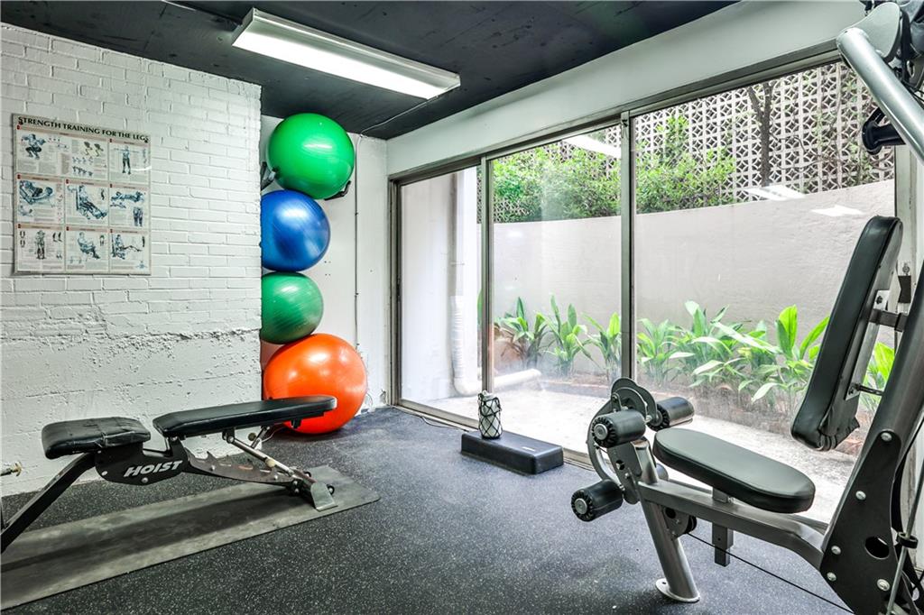 1325 Peachtree Street NE Unit 701