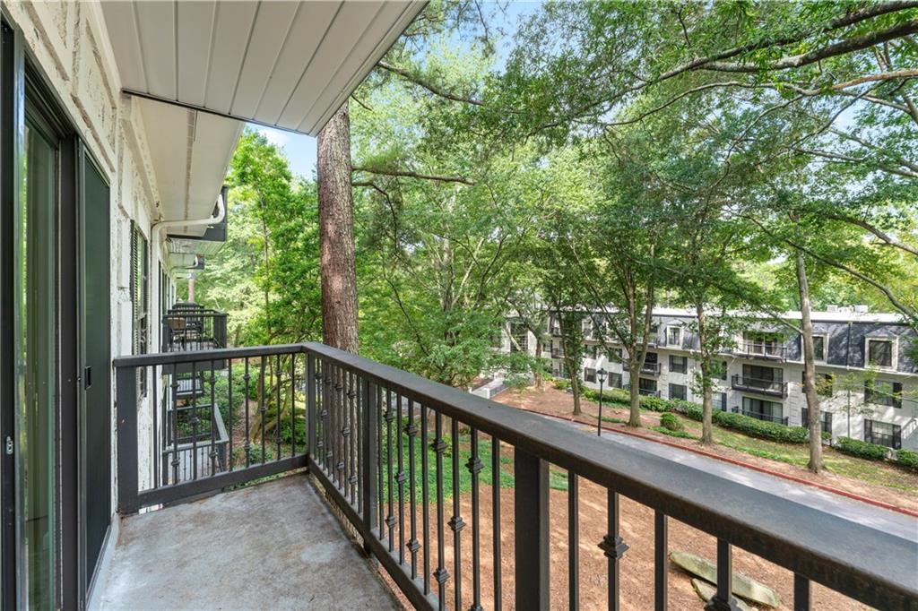 1201 Pine Heights Drive