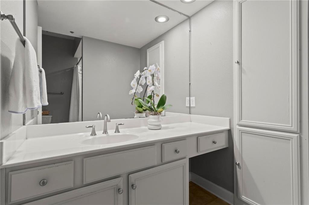 3777 Peachtree Road NE Unit 1337