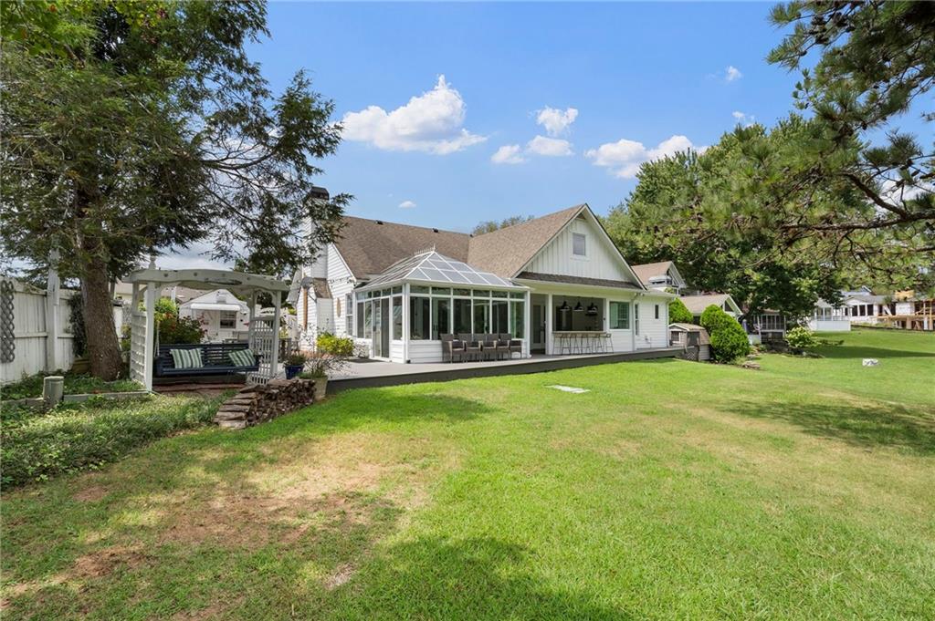 61 View Point Drive