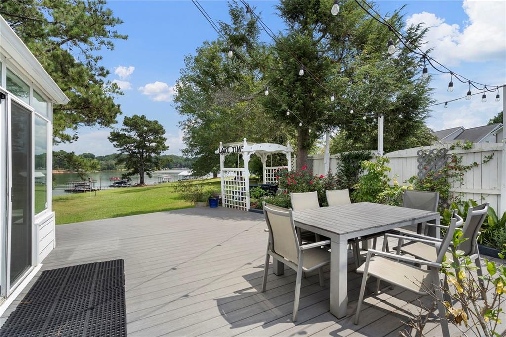 61 View Point Drive
