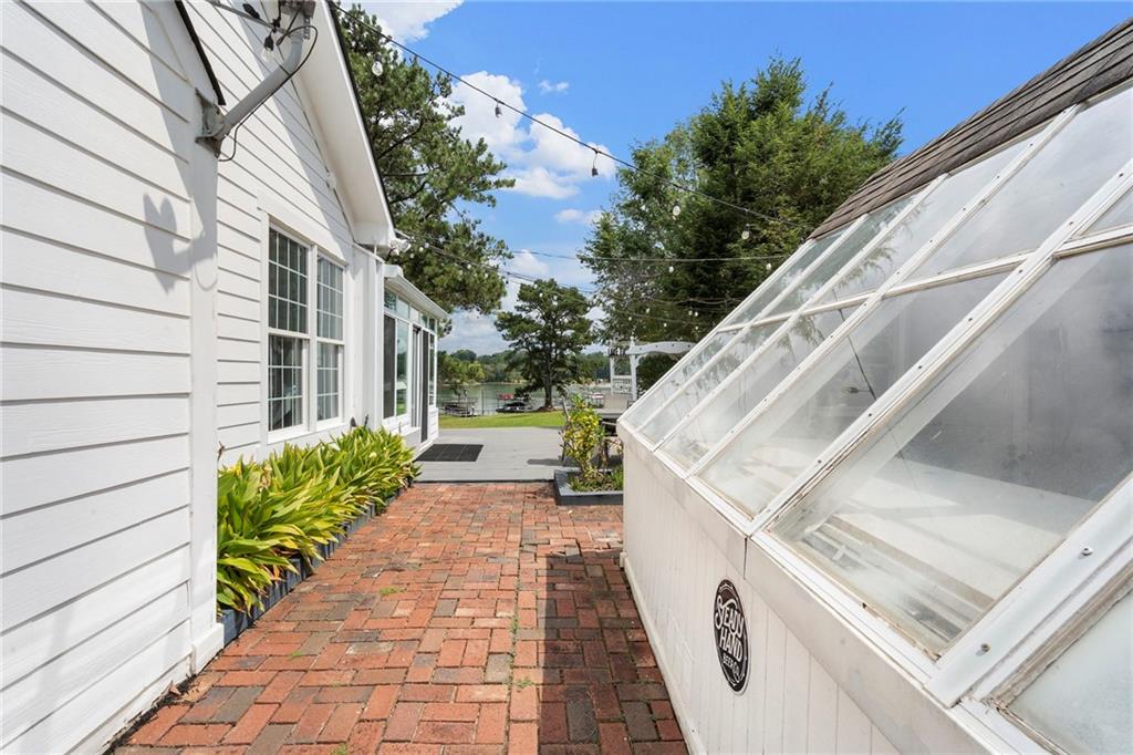 61 View Point Drive