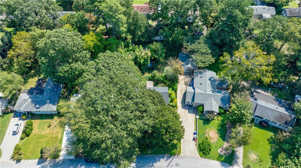 739 Scott Circle