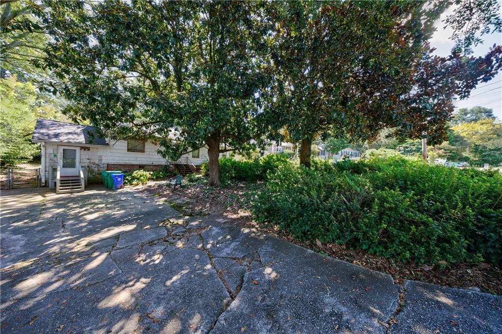 739 Scott Circle