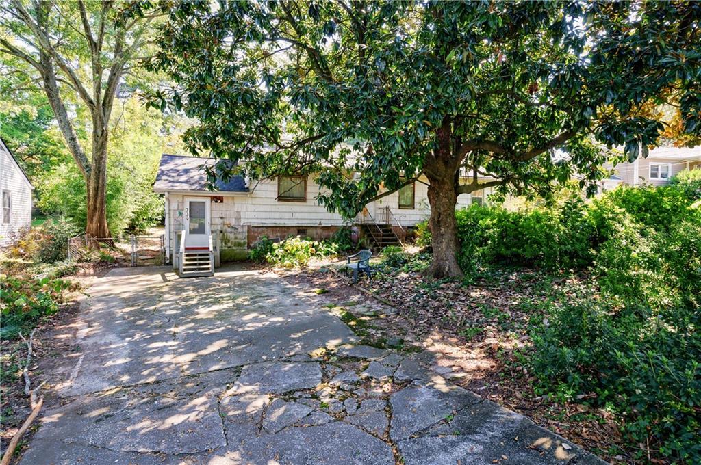 739 Scott Circle