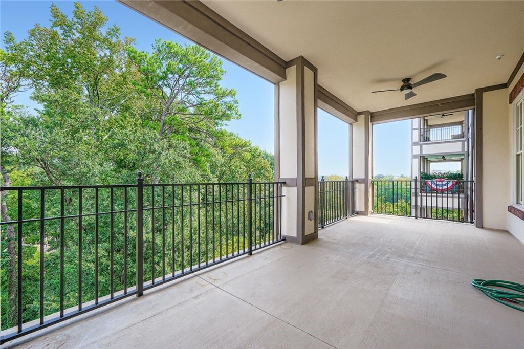 229 Peachtree Hills Avenue NE Unit 5308
