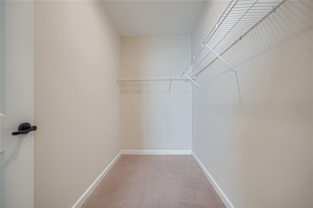 229 Peachtree Hills Avenue NE Unit 5308