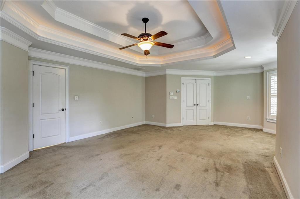 802 Pathview Court