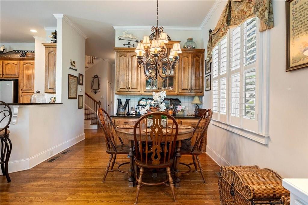 802 Pathview Court