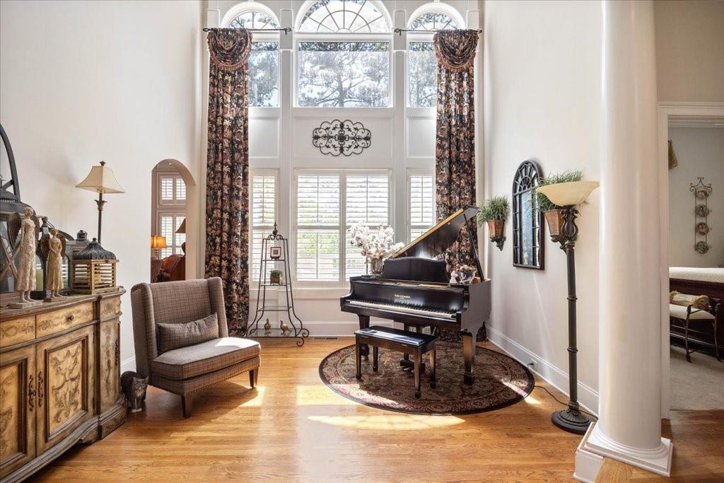 802 Pathview Court