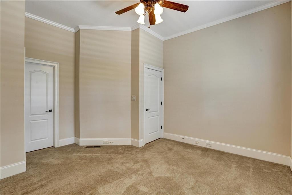 802 Pathview Court
