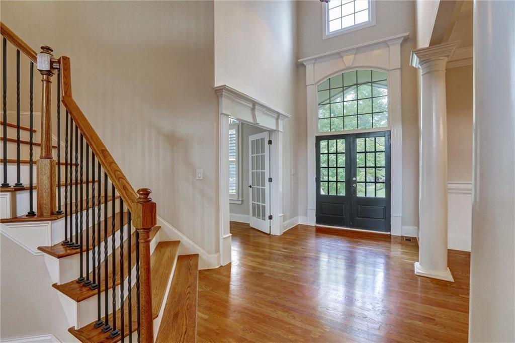 802 Pathview Court