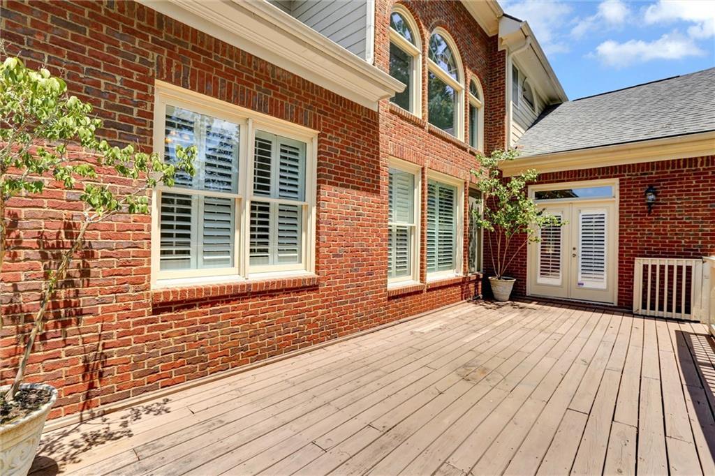 802 Pathview Court